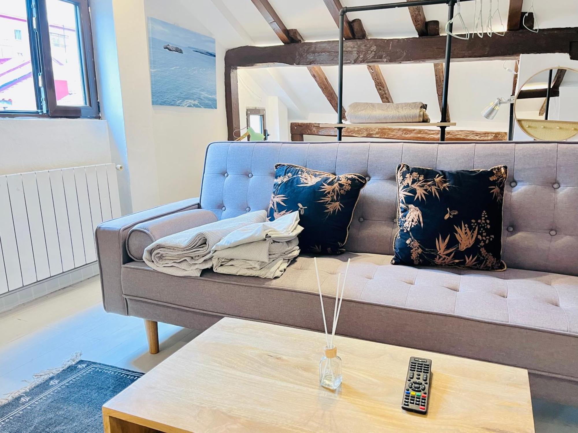 Loft Buhardilla En Perfecta Ubicacion Leilighet Santander Eksteriør bilde